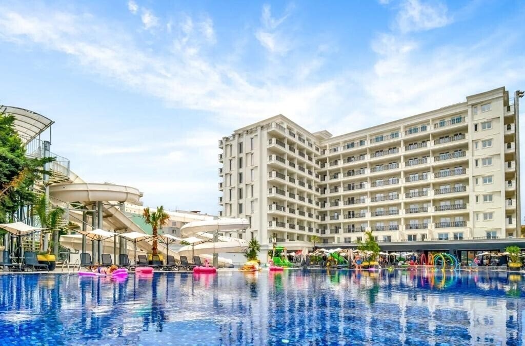 Bonita Luxury Hotel & SPA 5* қонақ үйі