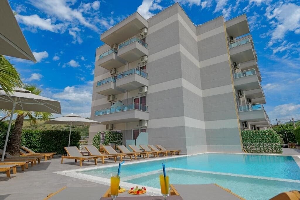 Hotel Heksamil 3* суреті