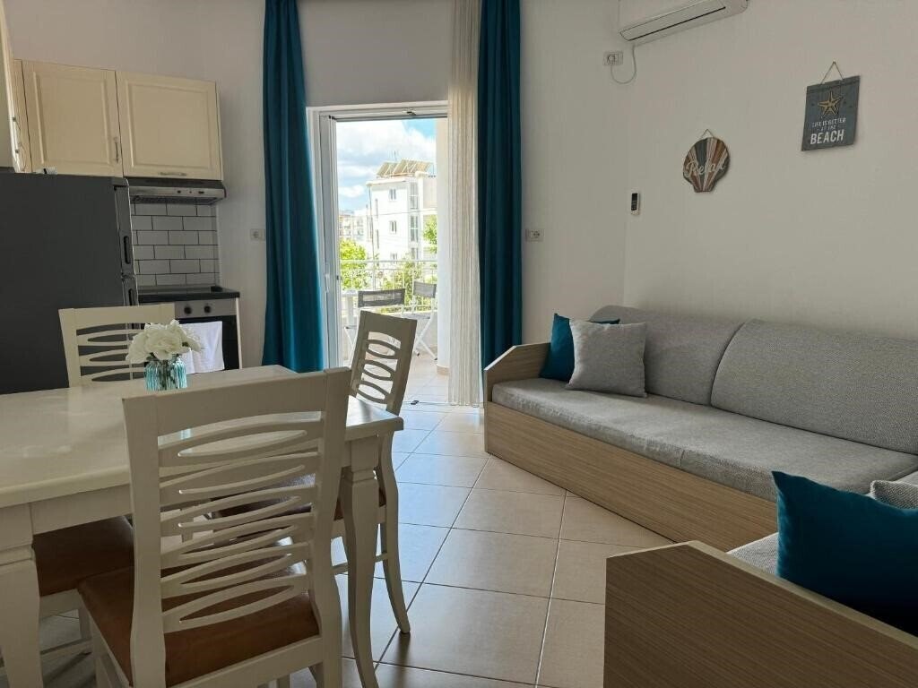 Villa August Ksamil 3* қонақ үйі