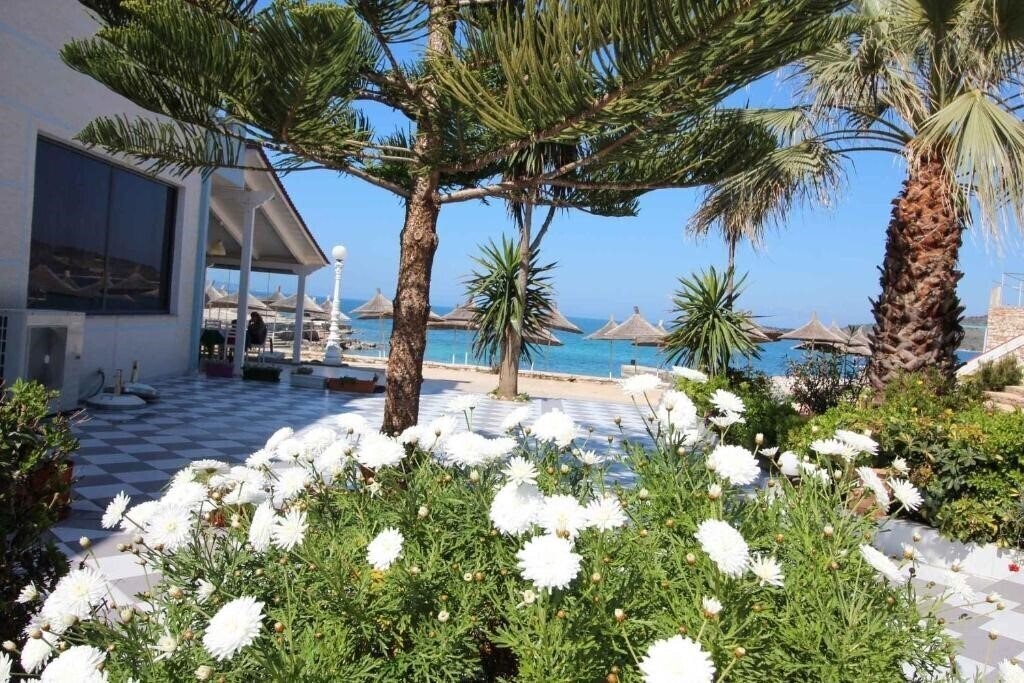 Artur 3* суреті