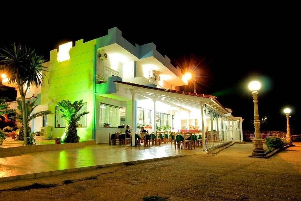 Artur 3* фотосуреті