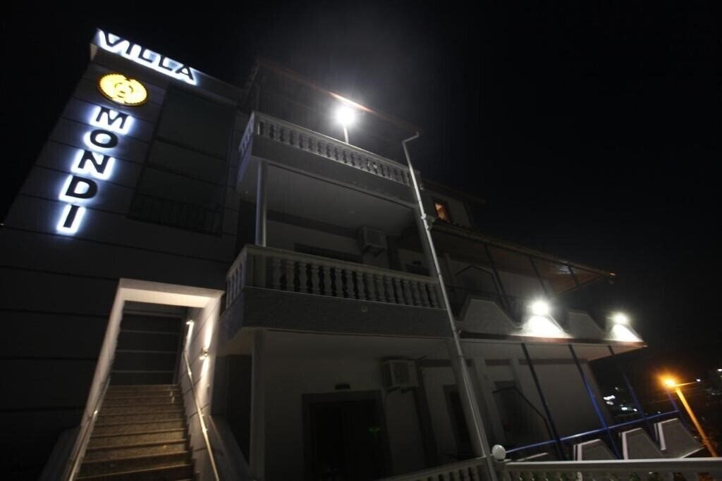 Mondi'S Guest House 1* суреті