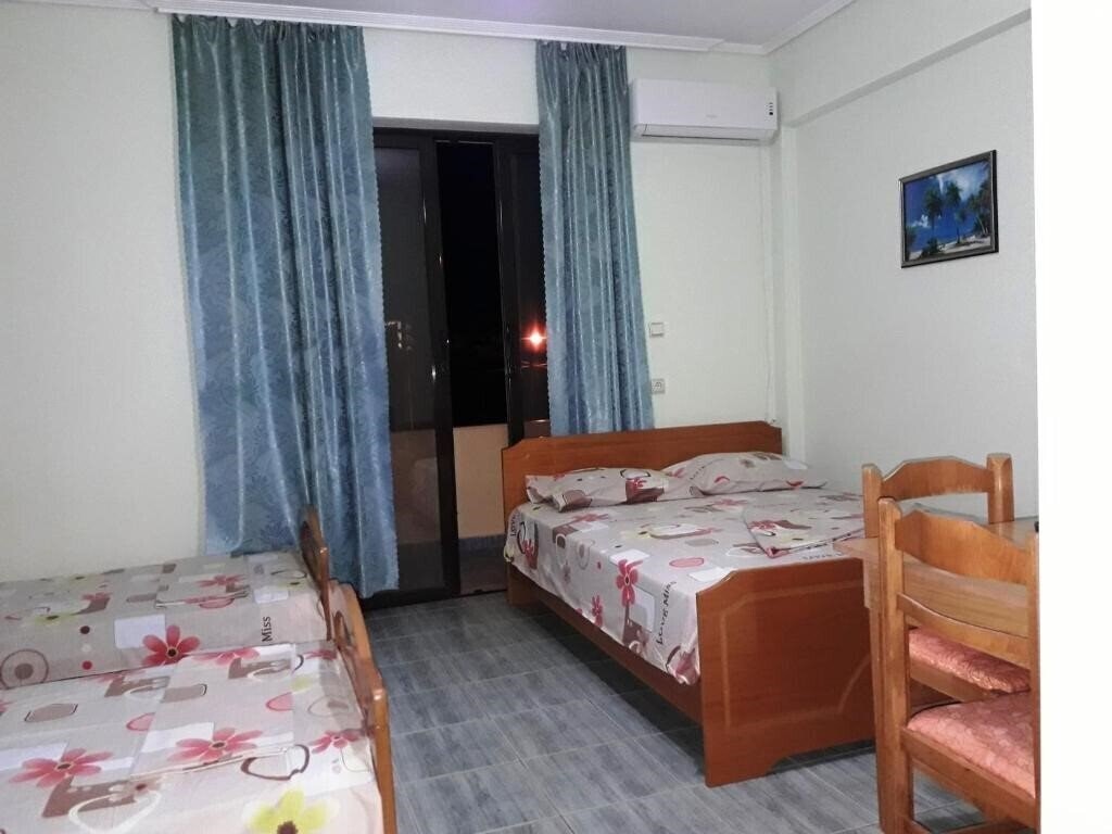 Tani'S Guest House 1* суреті