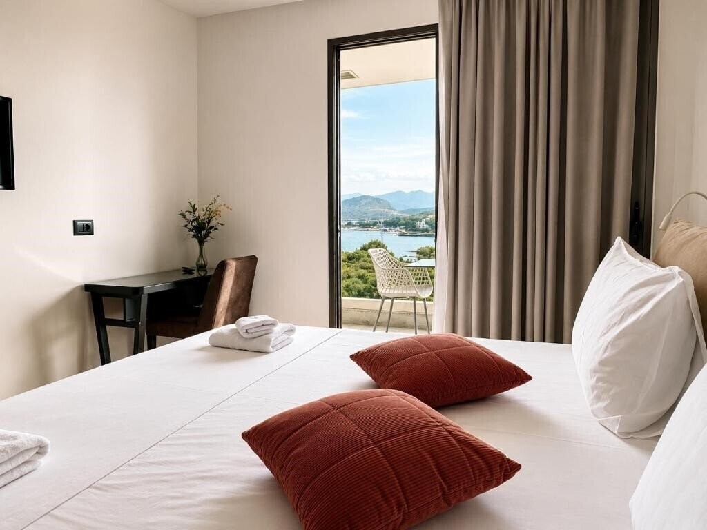 Отель Delight Hotel 4*