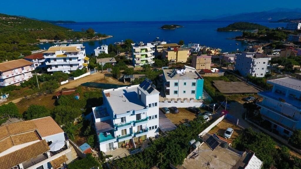 Vila Enxhi 3* суреті