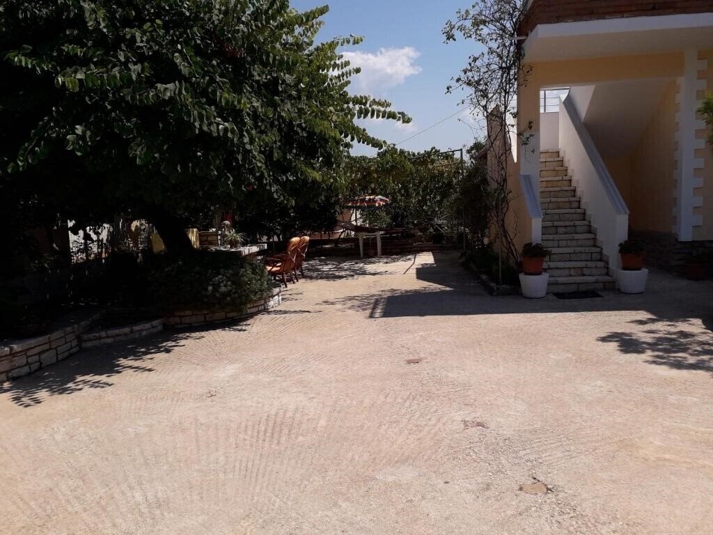 Apartments Violeta апартаменты фотосуреті