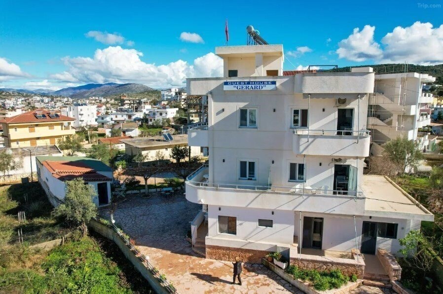 Фотография Gerard Guest House 3*