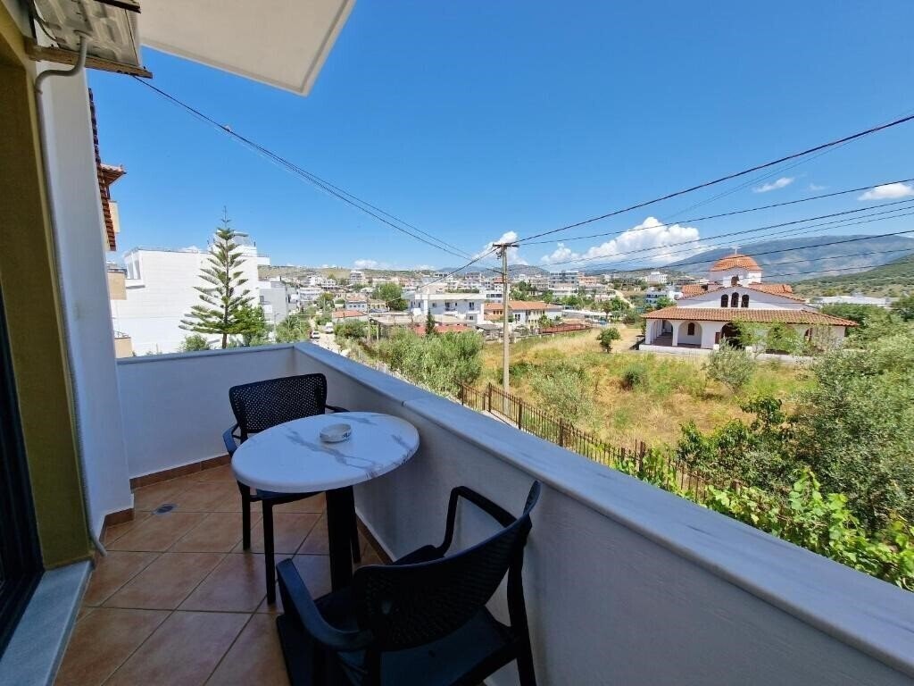 Villa White 3* суреті