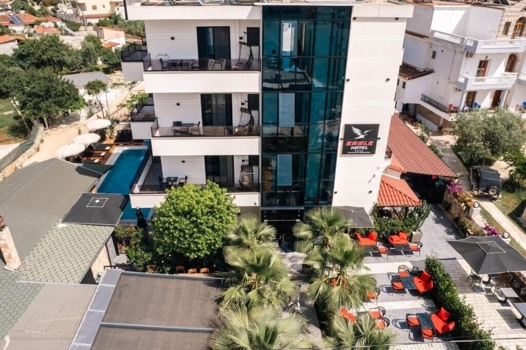 Hotel Eagle 4* фотосуреті