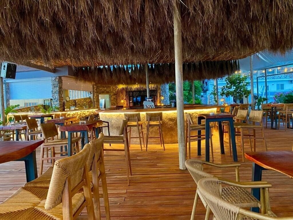 Фото Hotel Nertili 3*