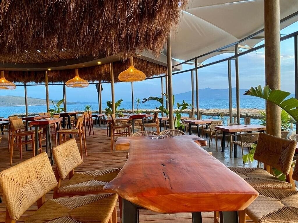 Hotel Nertili 3* фотосуреті