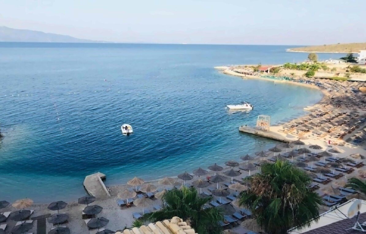 Фото Vila E Bardhe 4*