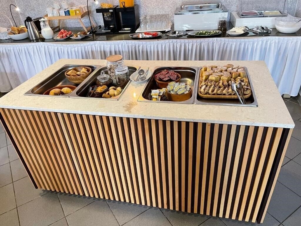 Aulona 2* суреті