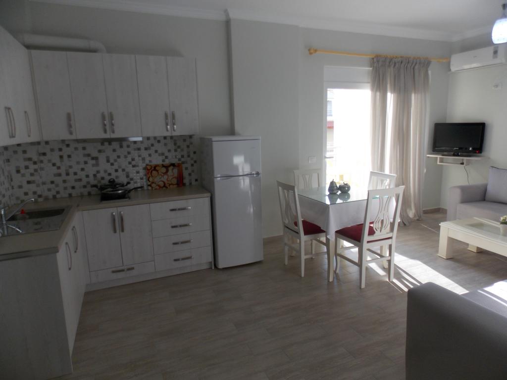 Frenki Apartments 4* суреті