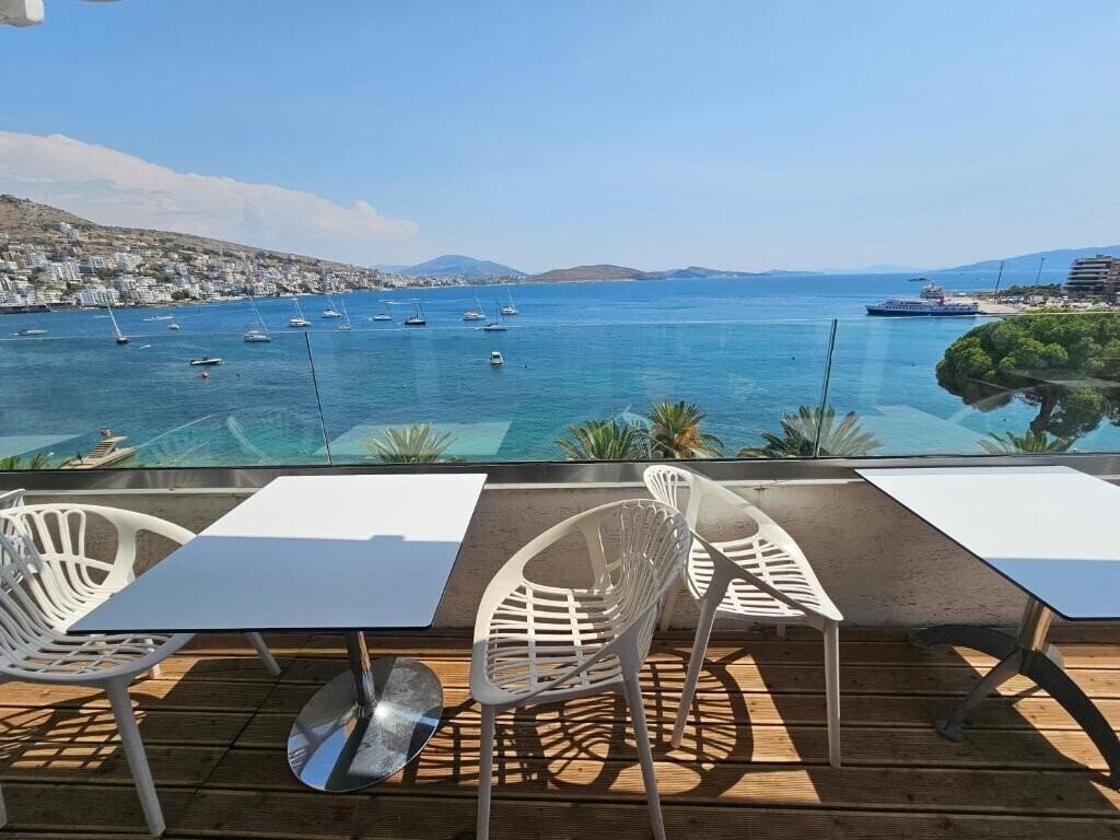 Картинка Pini 3*