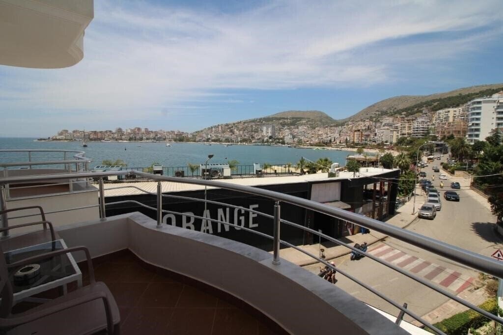 Фото Strora Hotel 4*