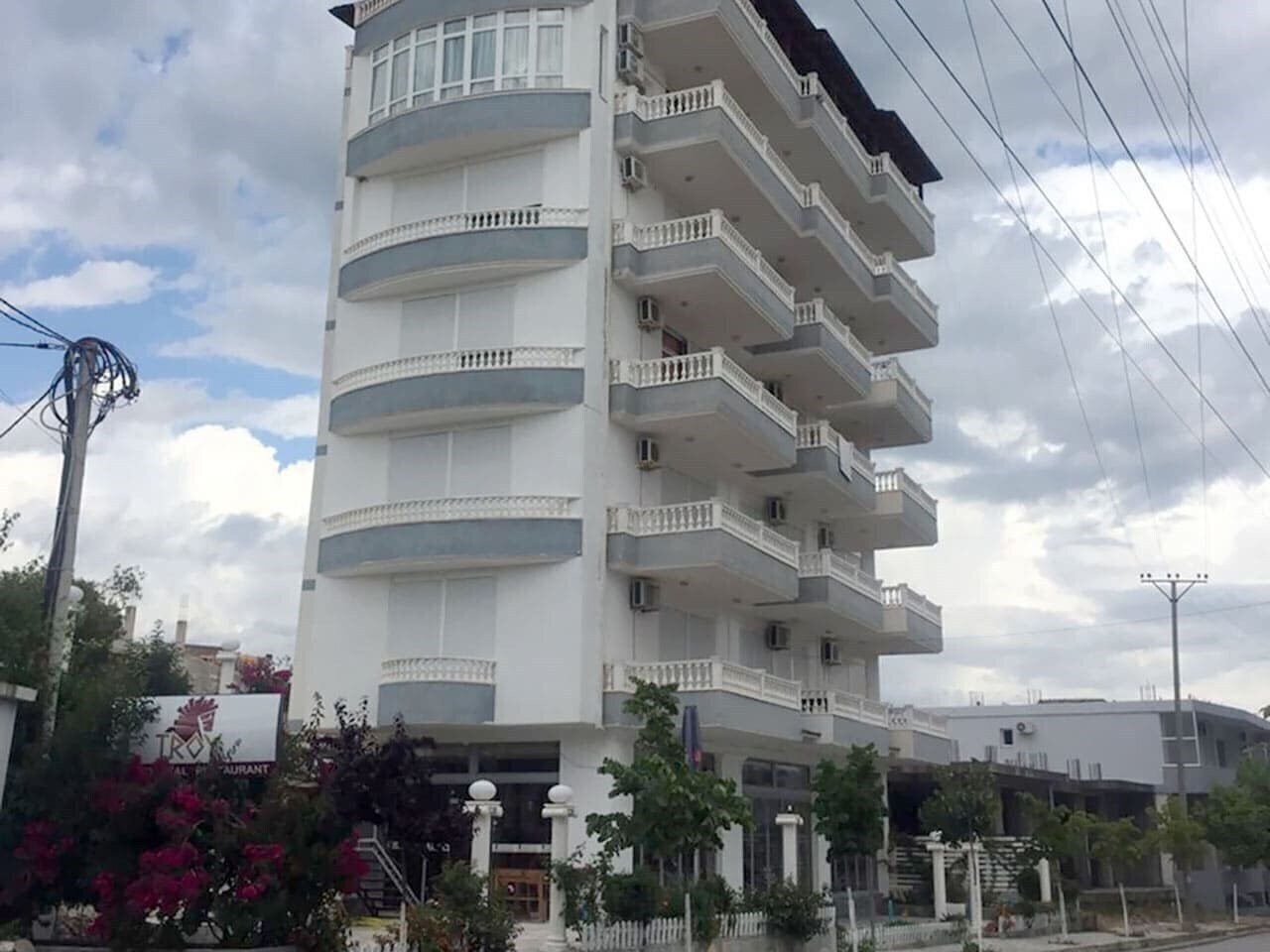 Troy Apartment 3* қонақ үйі