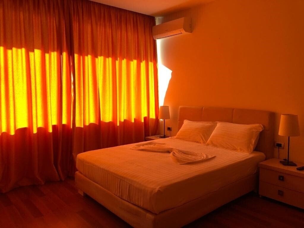 Изображение Summer Suites Hotel (ex. Sunsen Suites) 3*