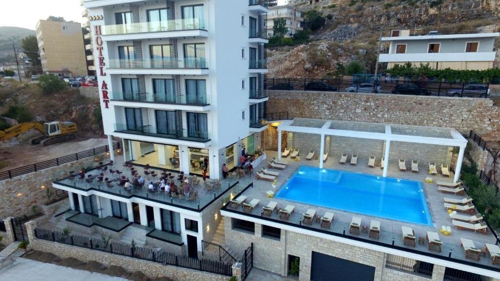 Art Hotel 4* қонақ үйі