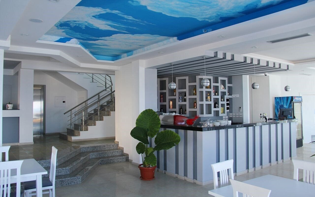 Фото Aler Holiday Inn Saranda 4*