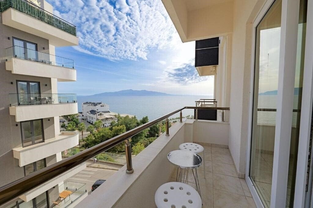 Фото Helia (ex. Hotel Mario, Mario, Helia Hotel) 4*