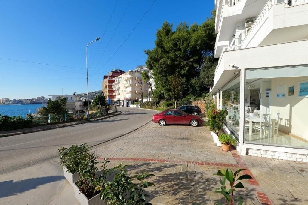 Hotel Iliria (ex. Iliria Hotel Sarande, Ilria) 4* суреті
