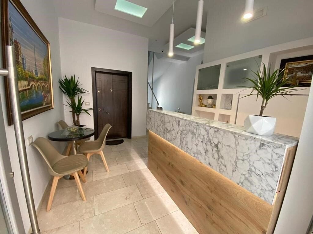 Abedini 3* суреті