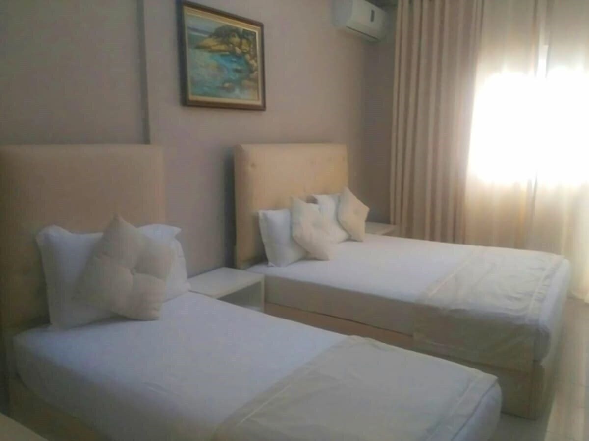 Butrinti Residence 3* суреті