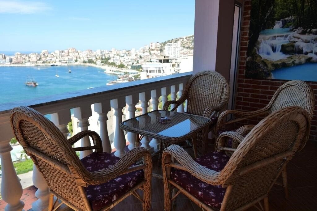 Villa Crystal 3* қонақ үйі