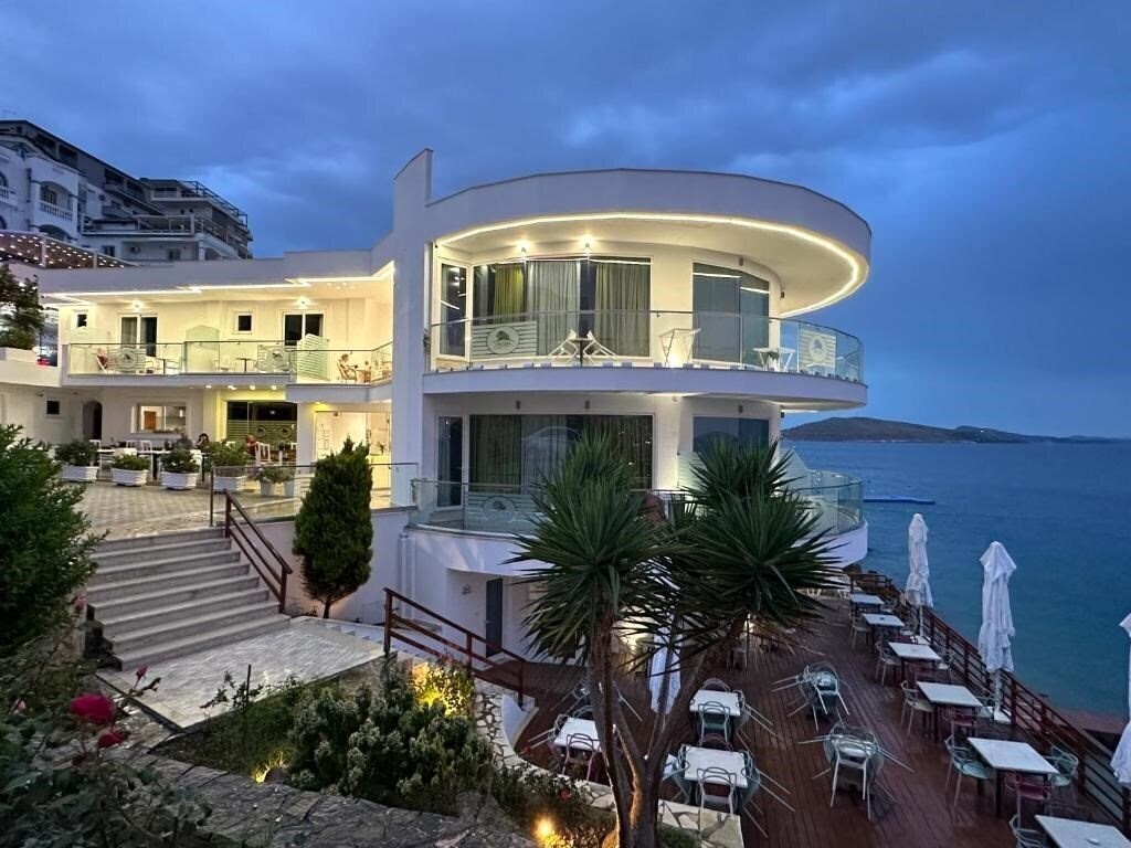 Delfini Hotel 3* қонақ үйі