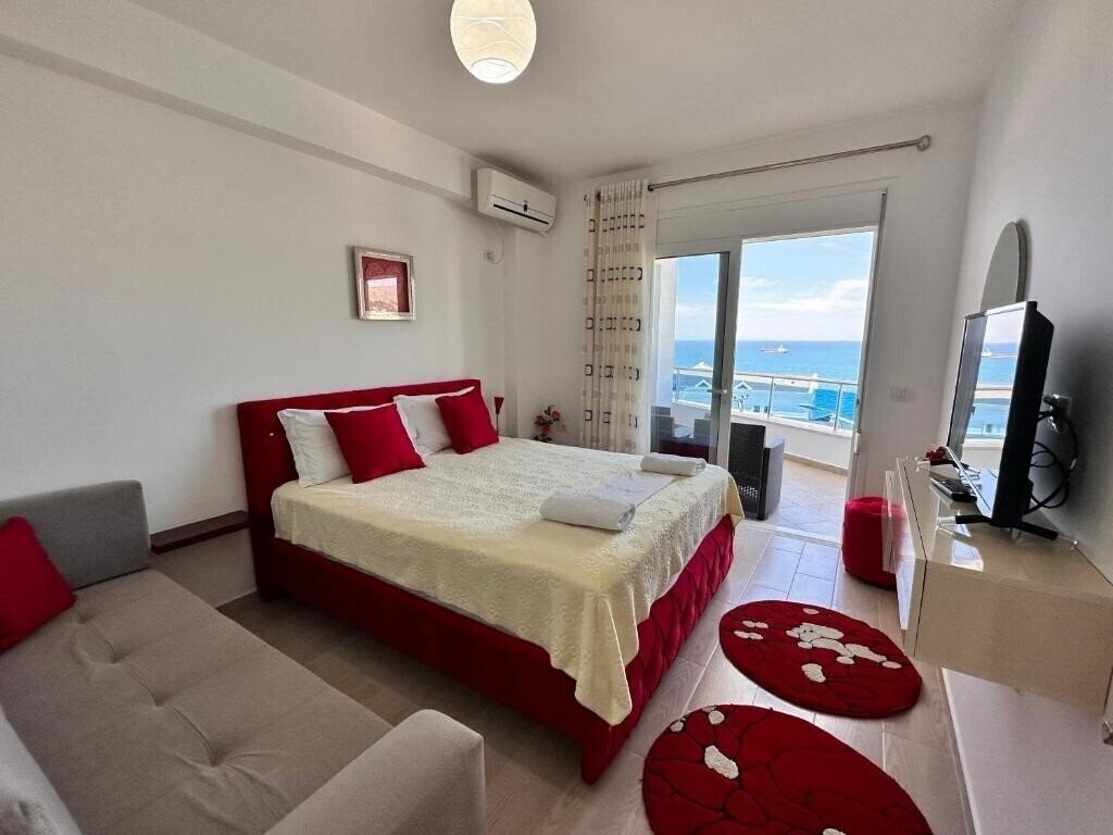 Hotel Bella Vista (ex. Saranda Bella Vista Apartment) 3* фотосуреті