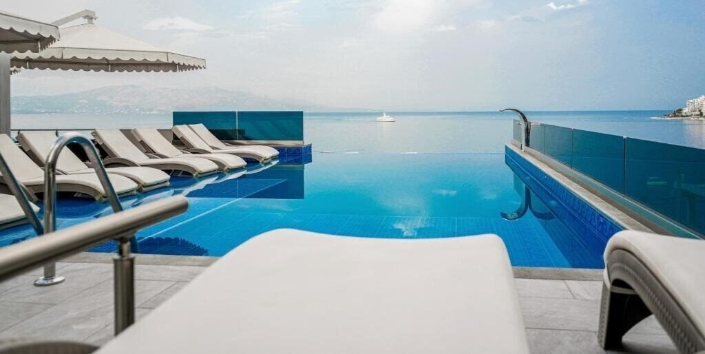 Serxhio Hotel 3* суреті