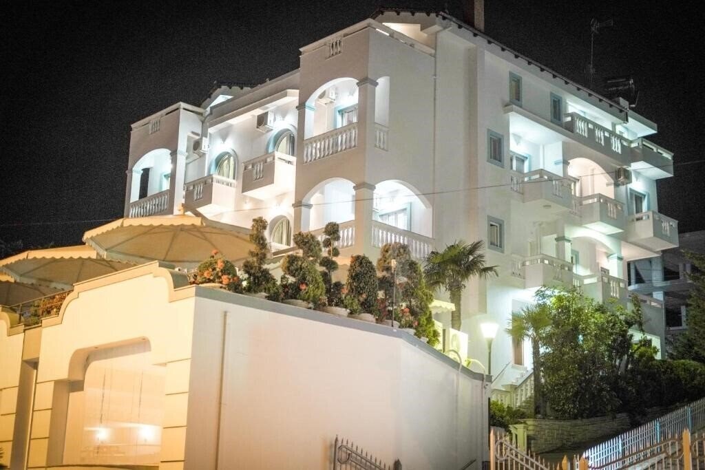 Serxhio Hotel 3* қонақ үйі