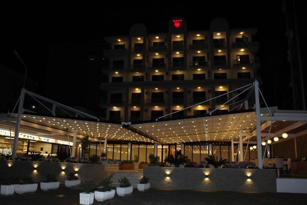 Изображение President 4*