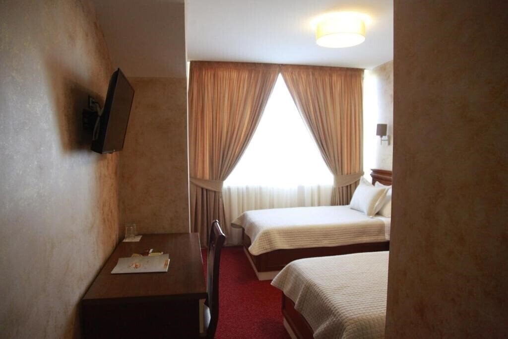 Фотография Hotel Rozafa 4*