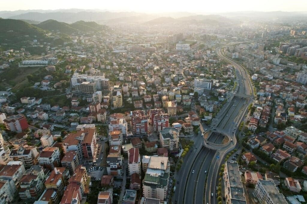 Hotel Queen 3* суреті