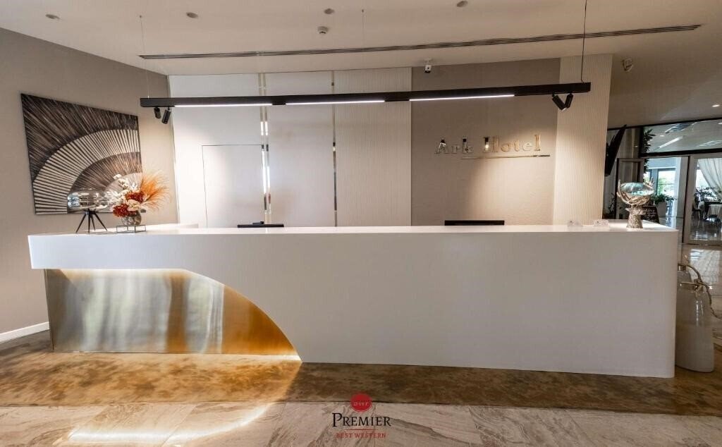 Best Western Premier Ark Hotel 4* фотосуреті
