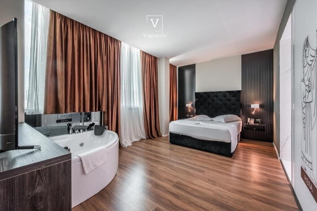 Фото Vh Eurostar Tirana Hotel Congress & SPA 4*