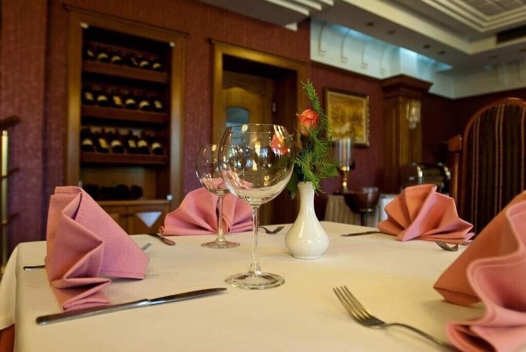 Grand Hotel & SPA Tirana (ex. Grand Hotel Tirana) 4* суреті