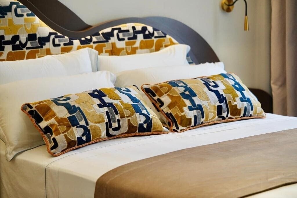 Отель Hortus Hotel Tirana 4*
