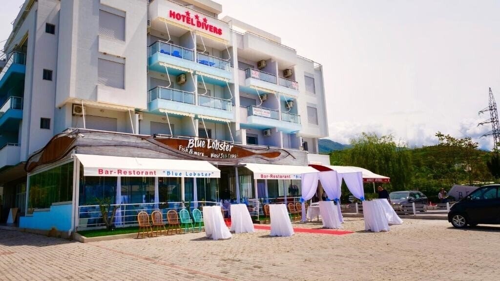 Divers 4* қонақ үйі