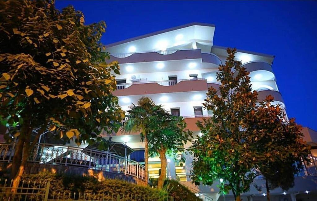 Europa Hotel 3* фотосуреті