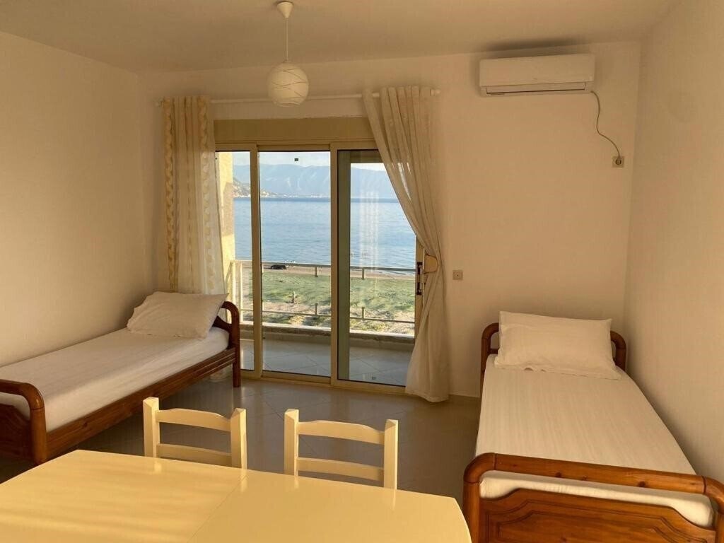 Seaview Vlora 3* қонақ үйі