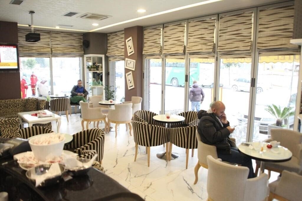 Fjortes 3* суреті