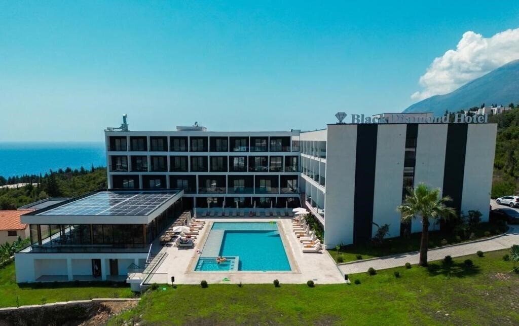 Black Diamond Hotel 4* суреті