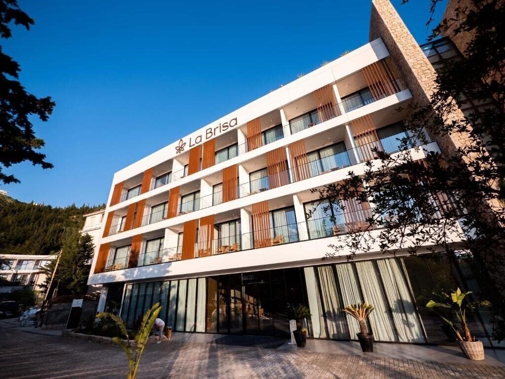 Фото La Brisa Boutique Hotel 5*