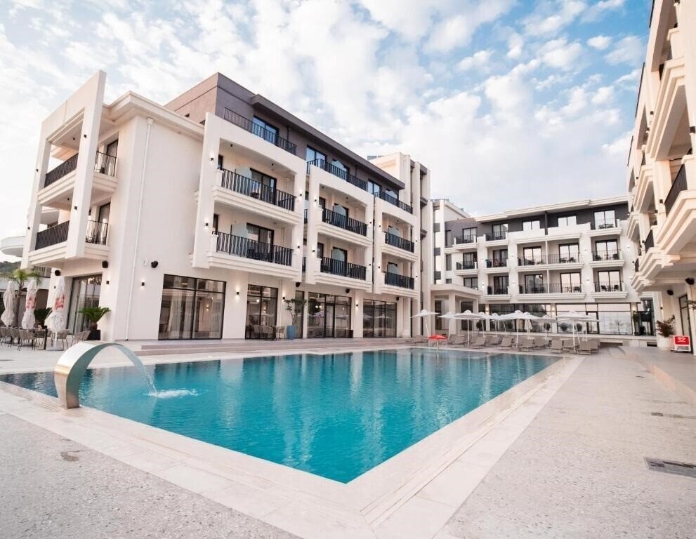 Отель Jost Caravel 4*