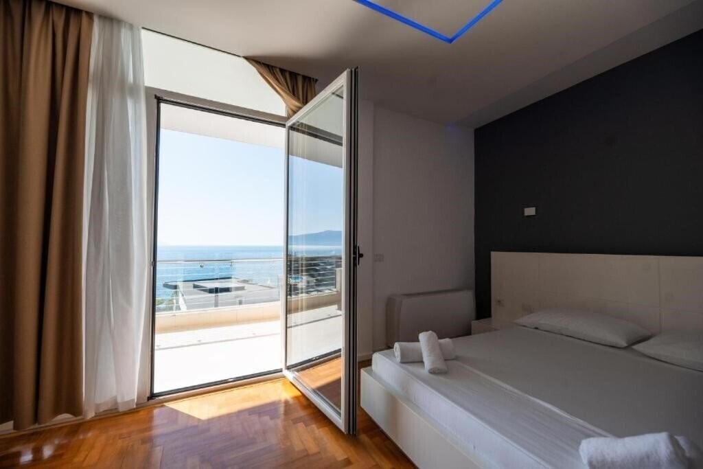 Hotel Thea 4* суреті