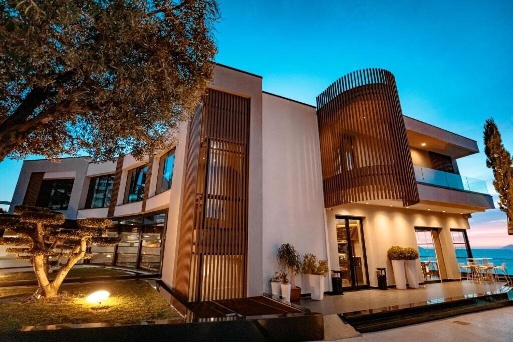 Miramare Hotel 4* қонақ үйі