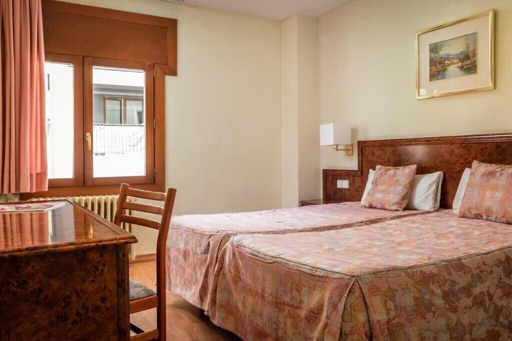 Фотография Sant Jordi 2*